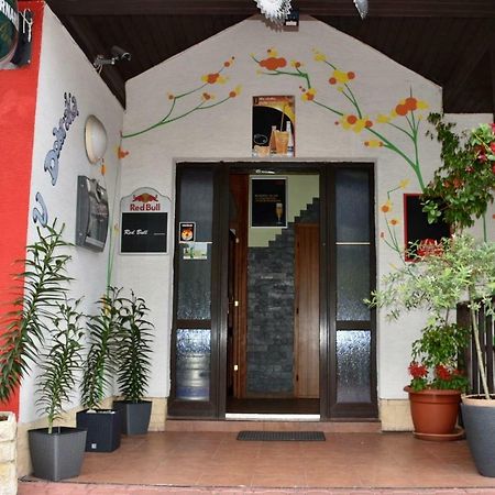 Penzion-Bar Sandra Belkovice エクステリア 写真