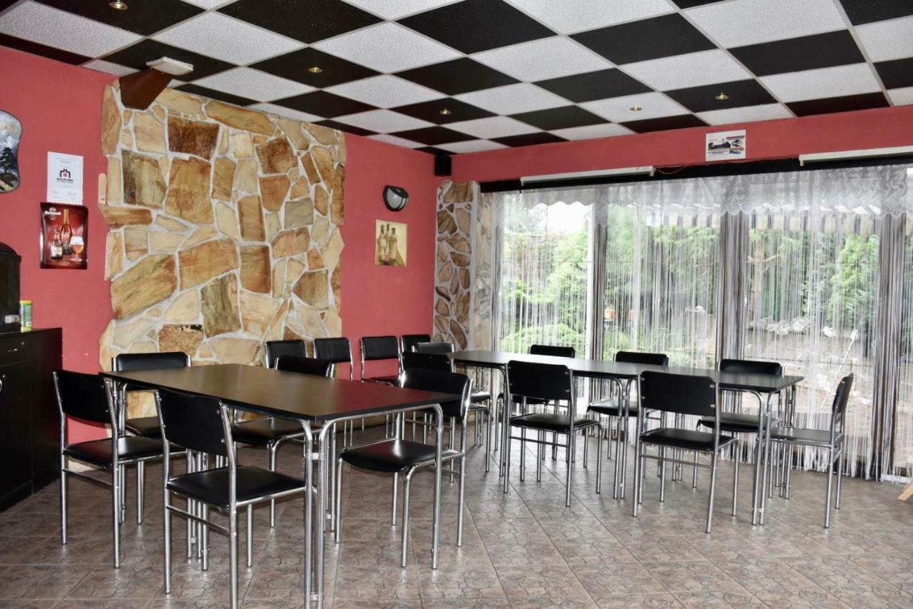 Penzion-Bar Sandra Belkovice エクステリア 写真